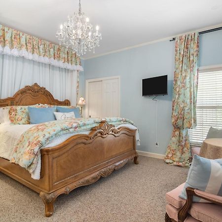 Beland Mansion-Treasured Mist Suite! Fort Smith Exterior photo